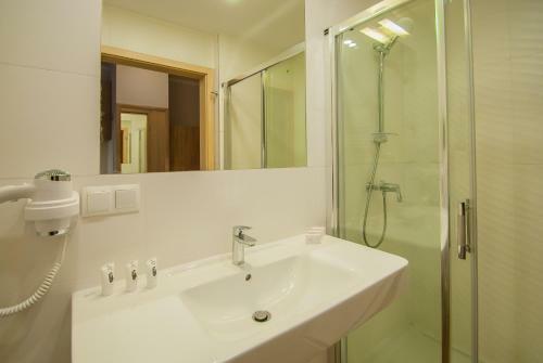 Apartamenty Cesarskie - Bryza