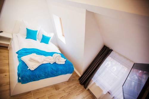 Adonis Apartaments