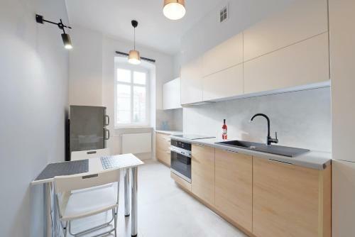 K&m Premium Gray Apartment No?ownicza