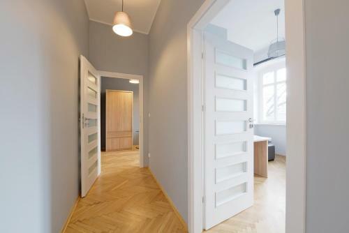 K&m Premium Gray Apartment No?ownicza