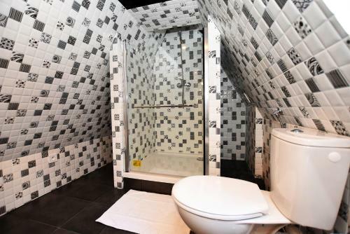 Dukes Hostel - Old Town