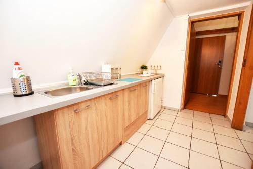 Dukes Hostel - Old Town