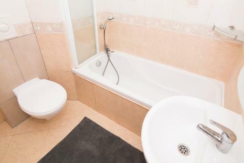 K&m Gold Apartment Kotlarska