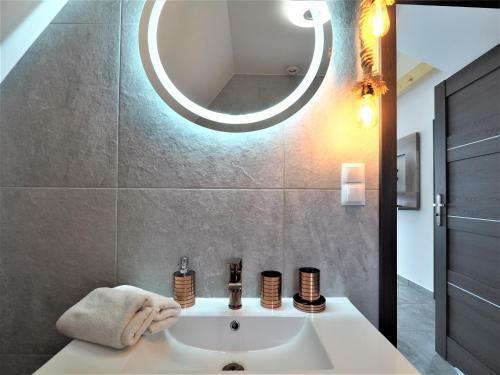 Vip Apartamenty Folk Residence