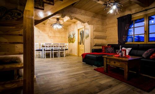Villa Udanypobyt Domy Highlander House