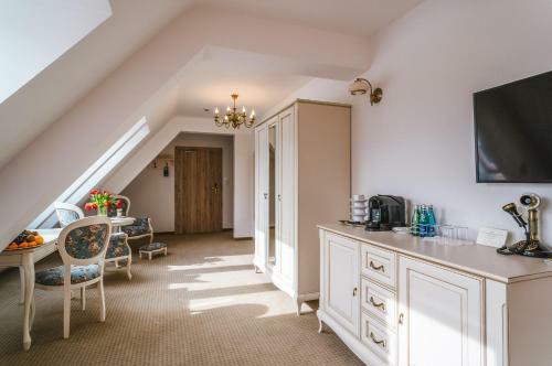 Hotel Paryski Art & Business