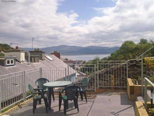 Holiday Home Uwch Y Dyfi