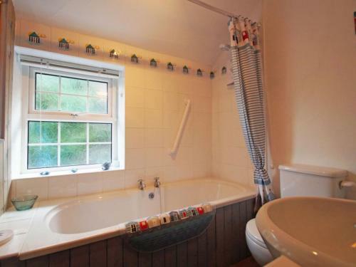 Holiday Home Uwch Y Dyfi