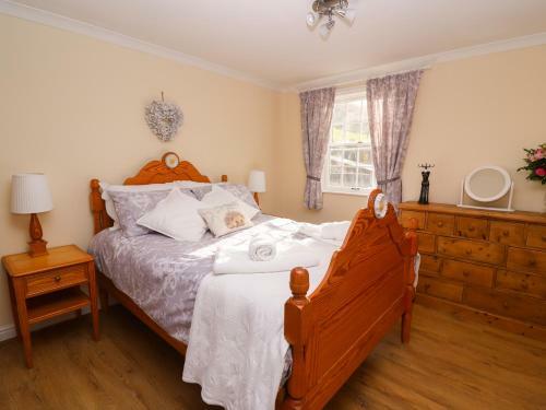 Little Golden Grove, Aberystwyth