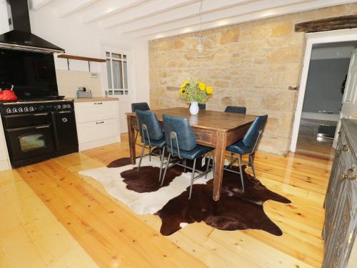 Laburnum Cottage, Alnwick