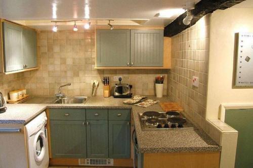 Buttonhole Cottage