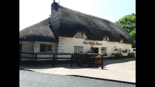 Bed & Breakfast White Horse Inn