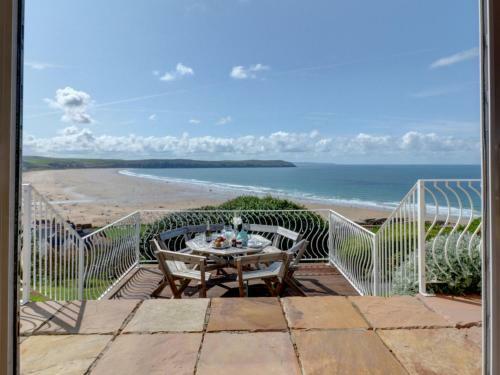 Holiday Home Seascape