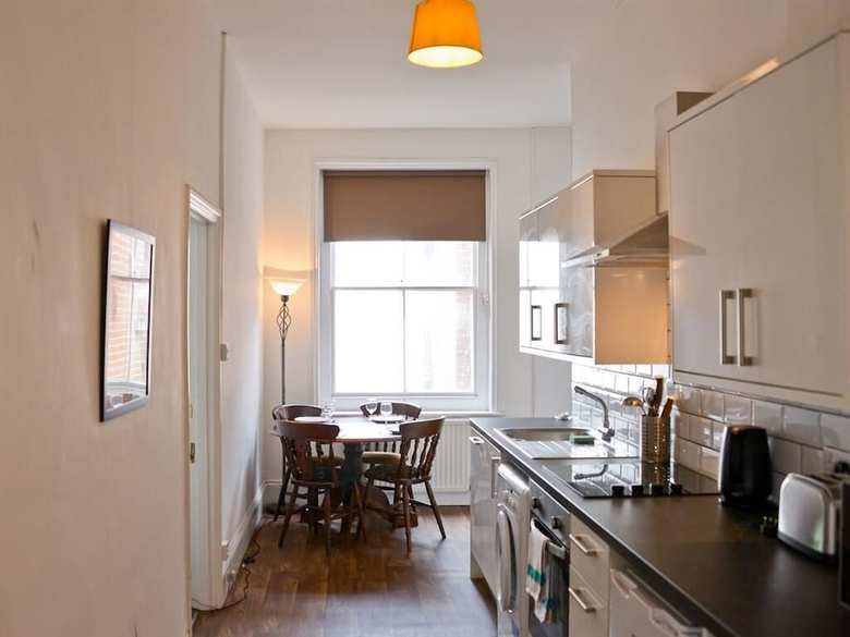 Corner House Apartment