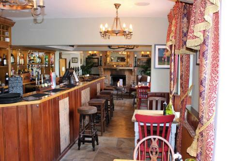 Hotel The Coach And Horses
