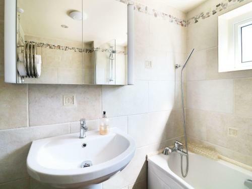 11 The Village, Yelverton