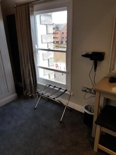 Hostal Lil's Bar And Bistro