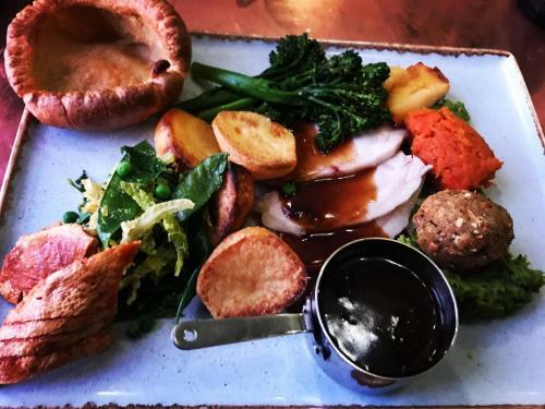 Hostal Lil's Bar And Bistro