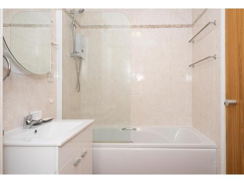 Apartamento Luxury And Spacious Flat For 6 In The City Centre