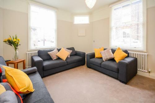 The Town House Retreat