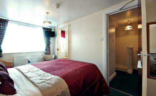 Bed & Breakfast St Marys Guest House