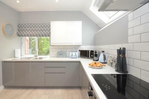 Apartamento Froghall Suites