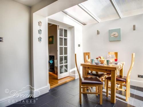 South Harbour Cottage, Weymouth