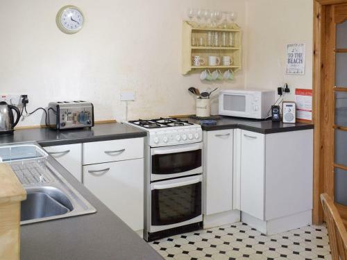 Murmuration Cottage
