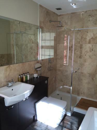 Hostal Sandpiper House