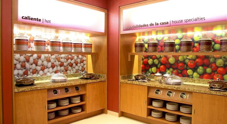 Hotel Hampton Inn By Hilton Guadalajara Expo