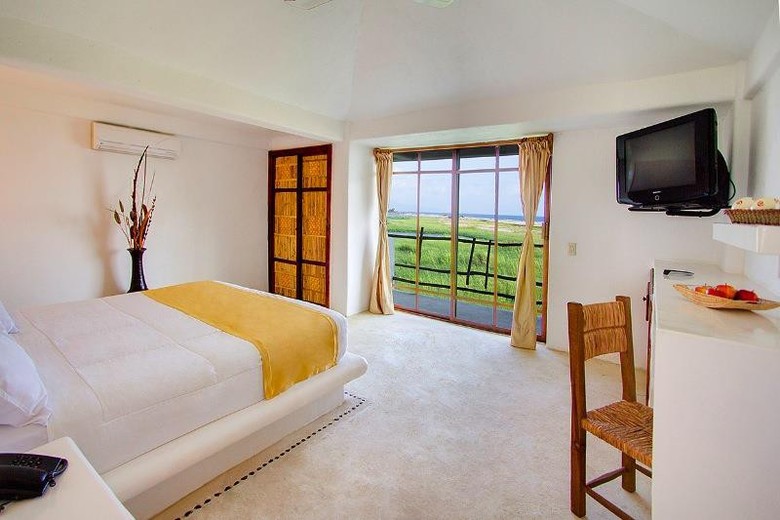Hotel Villas Paraiso