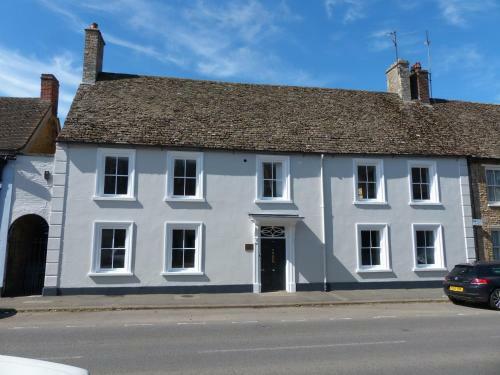 Bed & Breakfast B And B At Witney House