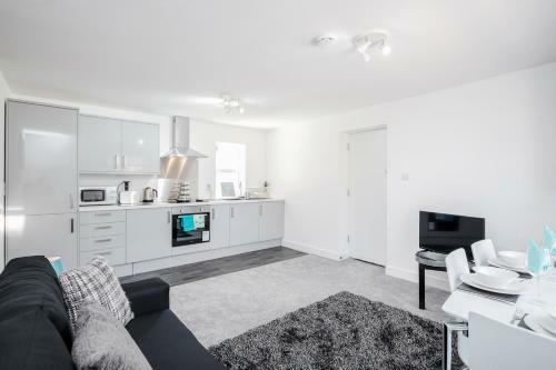 Elthorne Luxury Apartments - Uxbridge