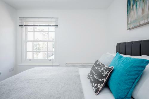 Elthorne Luxury Apartments - Uxbridge