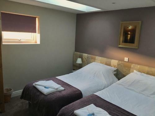 Hostal Linden Tree Holiday Apartments