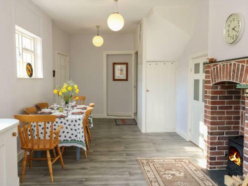 Tick Tock Cottage, Sturminster Newton