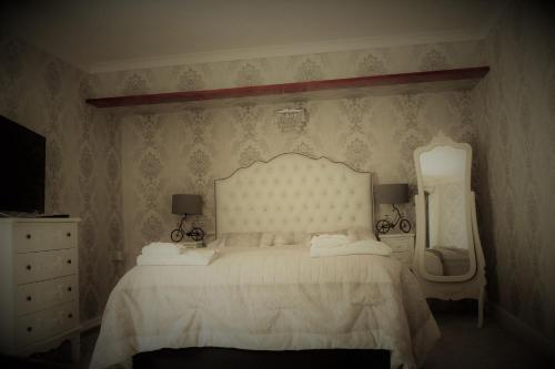 Paddocks Hotel