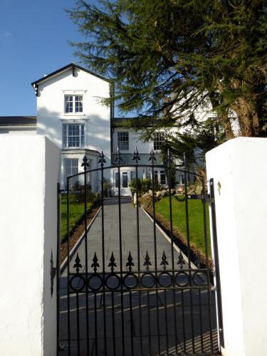 Bed & Breakfast Number 58 Tavistock