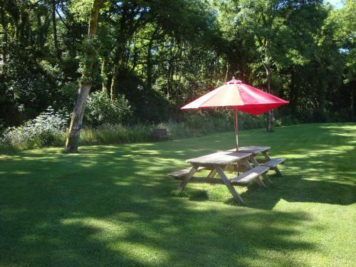 Modern Holiday Home In Tavistock With Garden