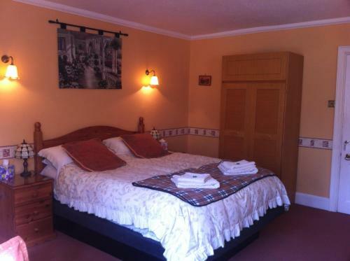 Hostal Somerton Court Country House
