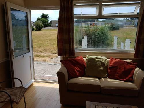 16 Sandown Bay Holiday Centre