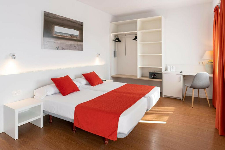 Hotel Intelier Orange