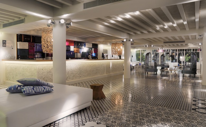 Hotel H10 Big Sur S�lo Adultos