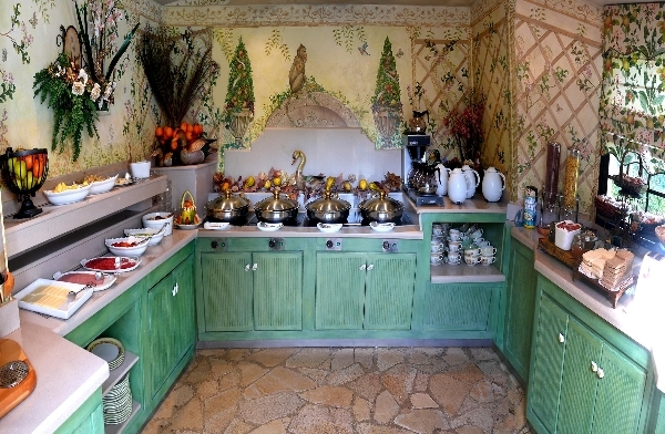 Hotel Green Garden Resort & Suites