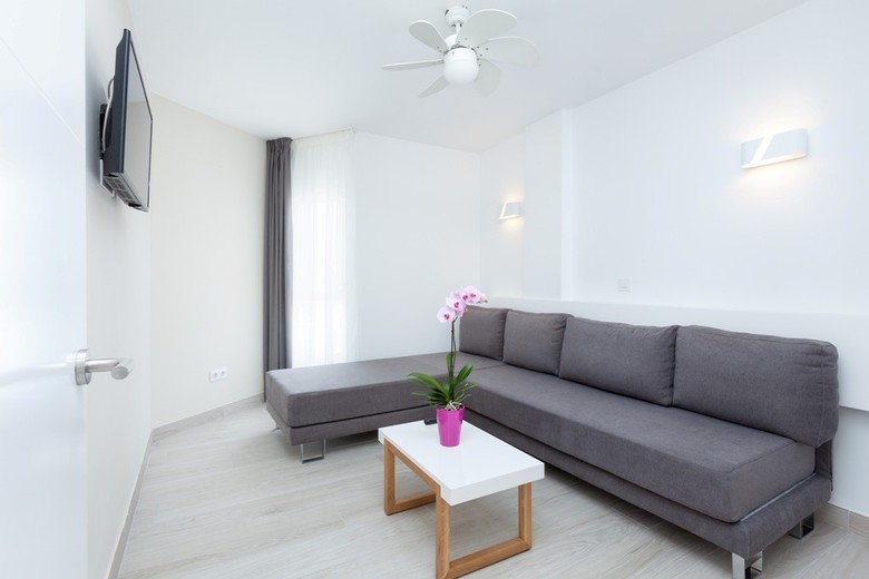 Aparthotel Playaolid Suites&apartments