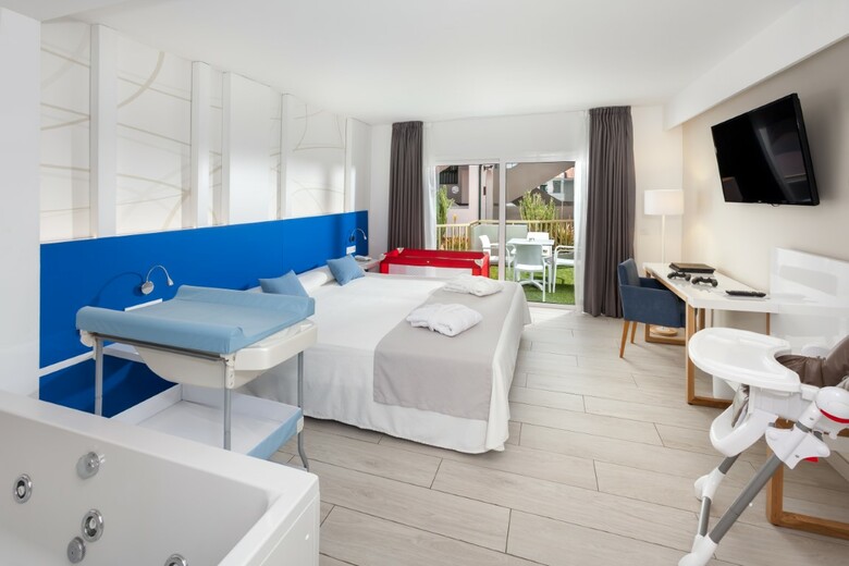 Aparthotel Playaolid Suites&apartments