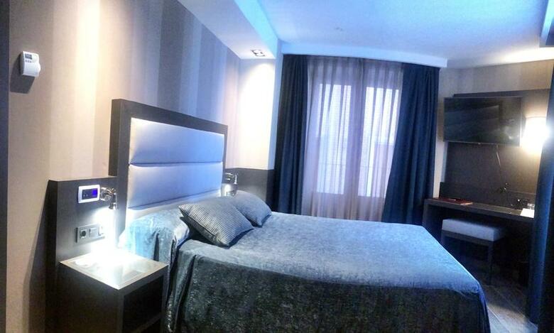 Hotel Reina Cristina