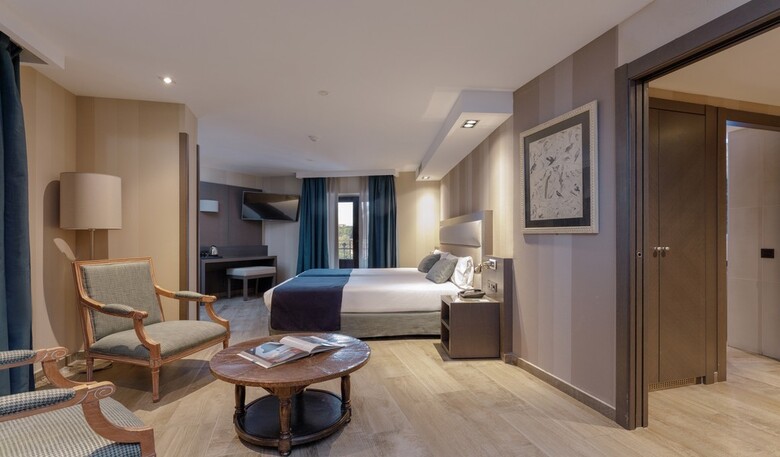 Hotel Reina Cristina