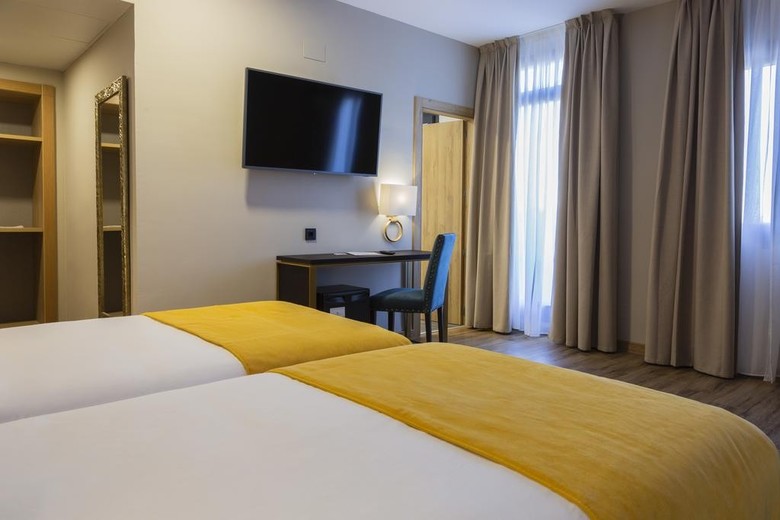 Hotel Zentral Mayoral