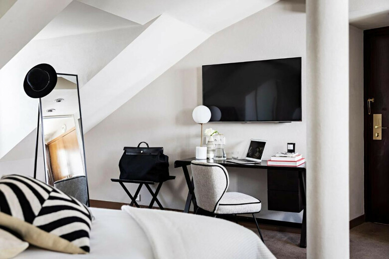 Hotel Holiday Inn Paris Elys�es